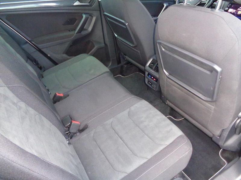 Volkswagen Tiguan 1.5 TSI MARATON EDITION - fotka 23 z 28