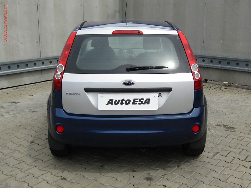 Ford Fiesta (2007) 1.3 i, ČR, AC - fotka 5 z 16