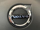 Volvo XC60 B5 AWD Plus Dark-REZERVACE - náhled 46