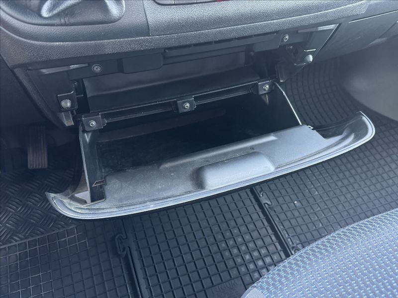 Citroën Jumper 3,0 HDi 130KW L4H3 AC SENZORY - fotka 23 z 31