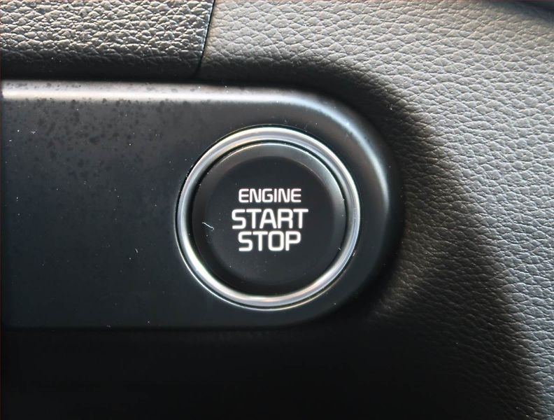 Kia Ceed (2022) 1.5 T-GDI MHEV - fotka 18 z 20