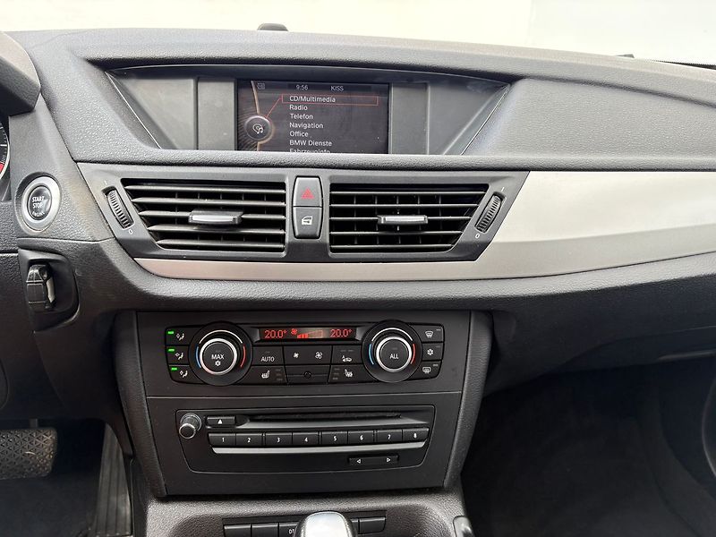 BMW X1 18i, 110kW, sDrive, Automat - fotka 10 z 21