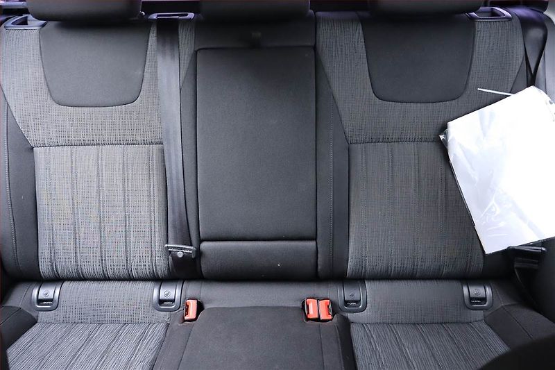 Škoda Octavia (2017) 1.6 TDI, Navi, Tempomat - fotka 10 z 25