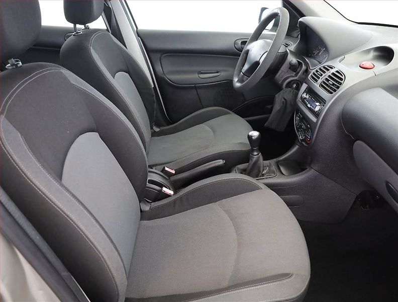 Peugeot 206 (2007) 1.4, po STK, Klima - fotka 7 z 12