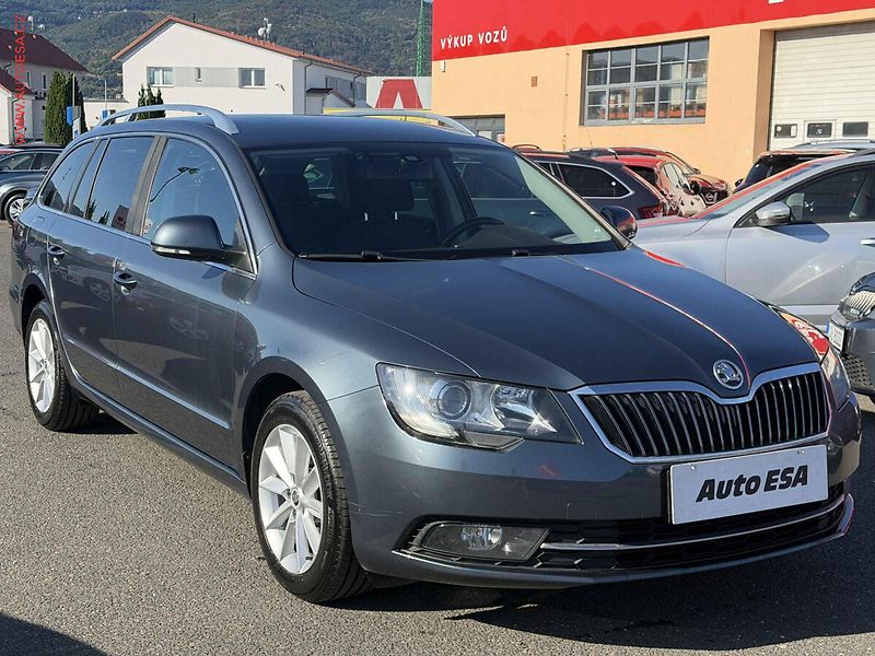 Škoda Superb (2014) 2.0TDi, Ambition - fotografie inzerátu