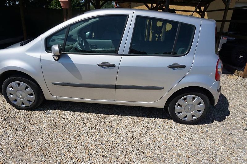 Renault Modus (2006) 1,2 1MAJ NOVÉ V ČR - fotka 22 z 25