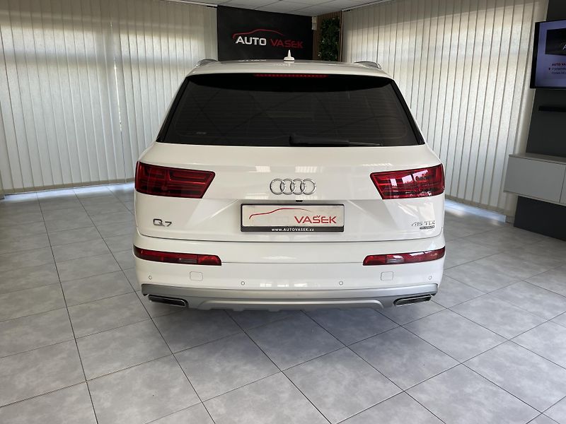 Audi Q7 45 TDi ČR 1.MAJ.REZERVACE  - fotka 10 z 30