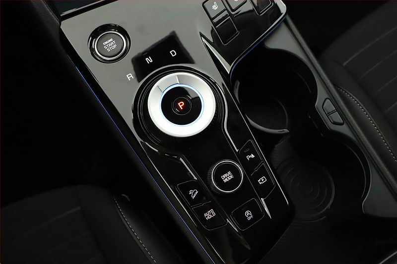 Kia Sportage (2023) 1.6 T-GDI - fotka 15 z 20