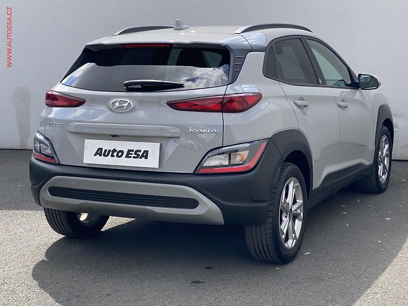 Hyundai Kona (2021) 1.0 T-GDi, Edition 30 - fotka 4 z 20