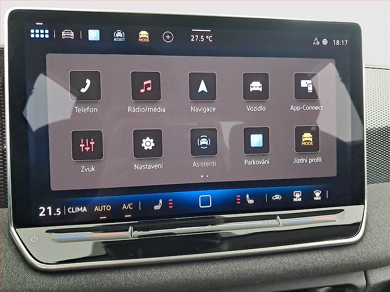 Volkswagen Tiguan (2024) 1.5 eTSI - fotka 18 z 20