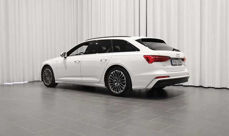 Audi A6 Avant 55 e TFSI Q Tažné Matrix Kam. - fotka 3 z 25