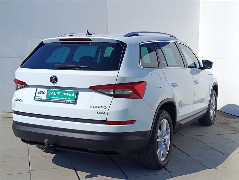 Škoda Kodiaq 2,0 TDi DSG 4x4 7Míst 1maj.ČR - fotka 7 z 43