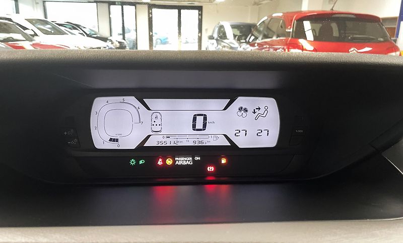 Citroën C4 Picasso 1,6HDi Tendance, ČR - fotka 17 z 23