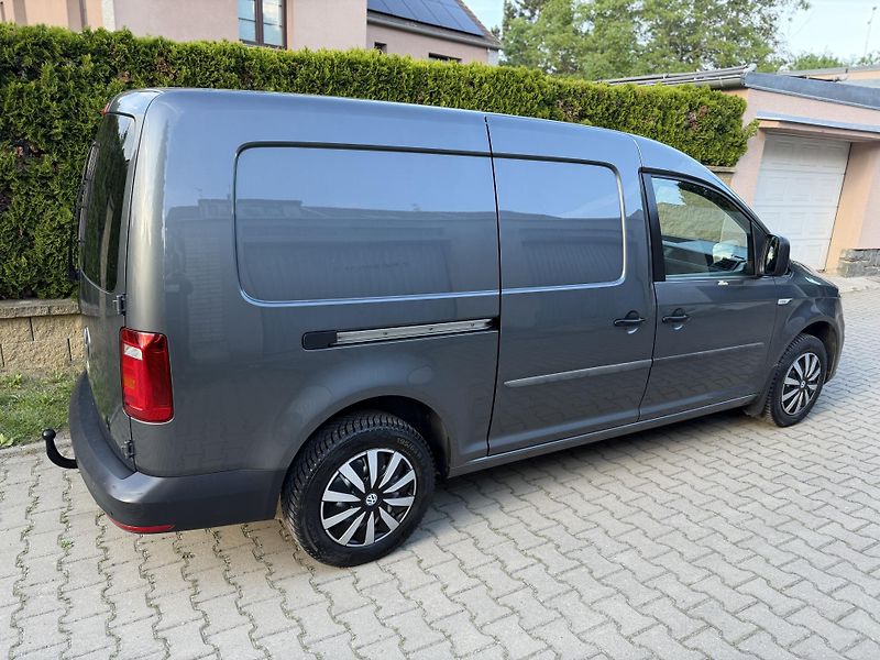 Volkswagen Caddy 2,0TDI-MAXI-DSG-NEZ.TOPENÍ- - fotografie inzerátu