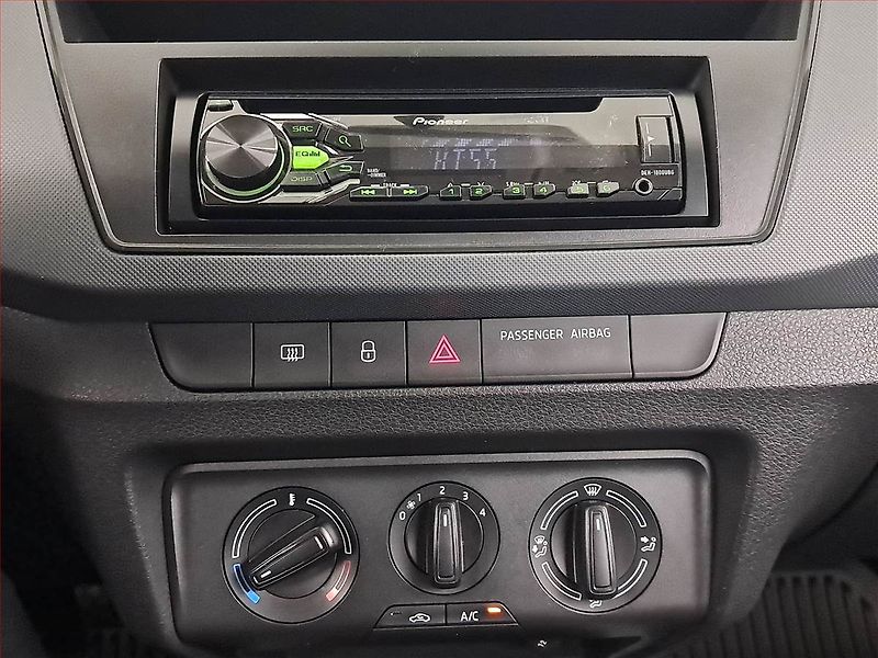 Škoda Fabia (2015) 1.2 TSI - fotka 12 z 14