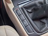 Škoda Superb (2012) 1.6TDi, Xenon - náhled 18