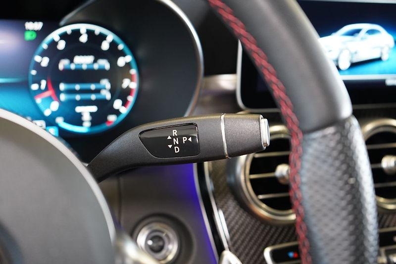 Mercedes-Benz Třídy C C43 AMG 4MATIC, Ventilace, HUD - fotka 25 z 47