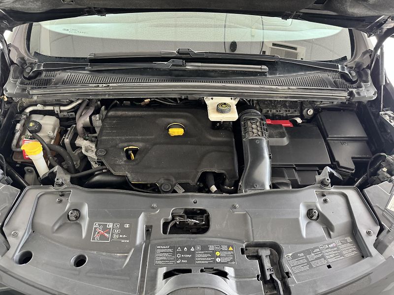 Renault Espace 1,6dCi Init.Paris*7MÍST*Tažné - fotka 44 z 44