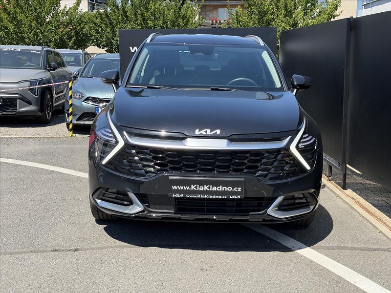 Kia Sportage 1,6 T-GDi 4x4 HEV 6AT TOP - fotka 2 z 9