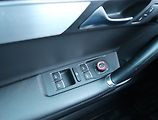Volkswagen Passat (2013) Highline 2.0 TDI, Automat - náhled 17