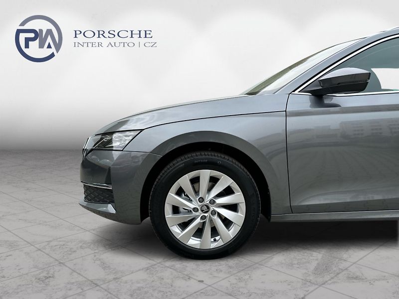 Škoda Octavia Combi Top Selection 2,0 TDI 11 - fotka 9 z 26