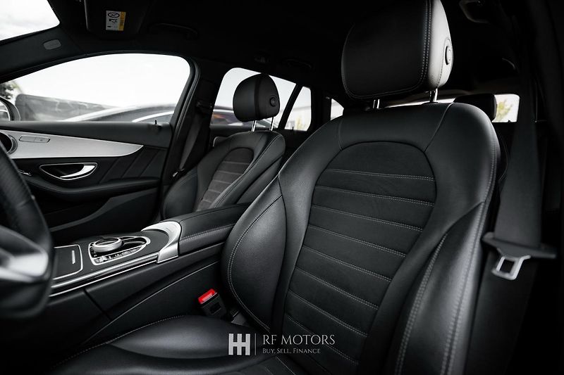 Mercedes-Benz Třídy C (2019) C 300d Kombi 180kW - fotka 16 z 30