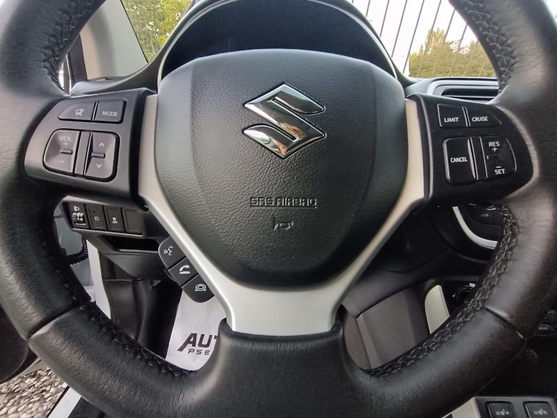 Suzuki SX4 S-Cross 1.6/88kW - fotka 16 z 24
