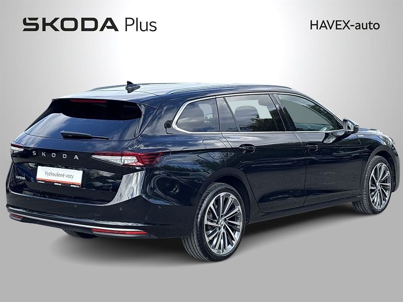 Škoda Superb (2024) Combi 2.0 TDI DSG L&K - fotka 2 z 33