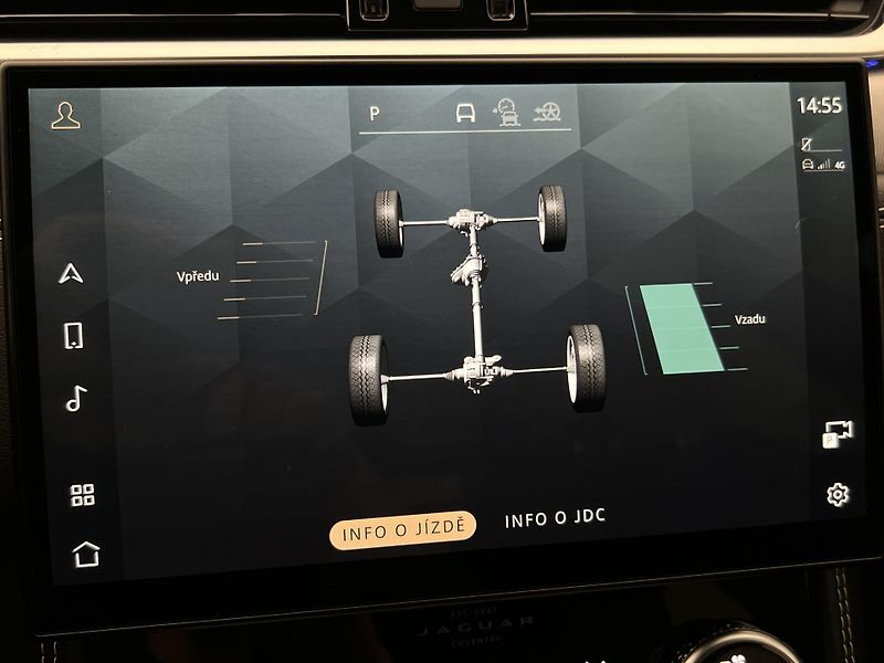 Jaguar F-Pace D200 R-DYNAMIC SE AWD AUT  - fotka 46 z 49
