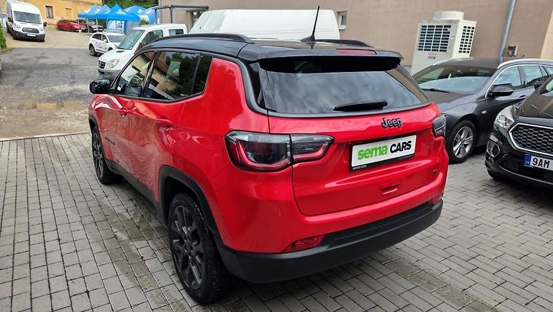 Jeep Compass (2021) 1.3i Turbo 110 kW Limited S AT - fotka 8 z 40