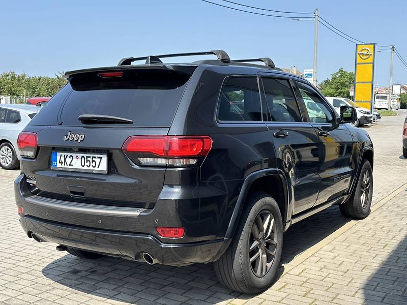 Jeep Grand Cherokee (75th Anniversary) 4x4 / 0557 - fotka 5 z 37