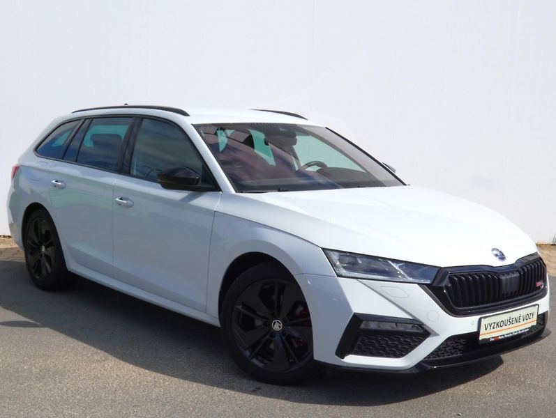 Škoda Octavia (2023) Combi RS 2.0 TDI 147KW 4x4 - fotka 8 z 30