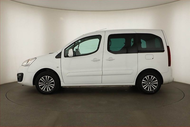 Peugeot Partner (2018) Active 1.6 BlueHDi, 5Míst, ČR - fotka 3 z 10