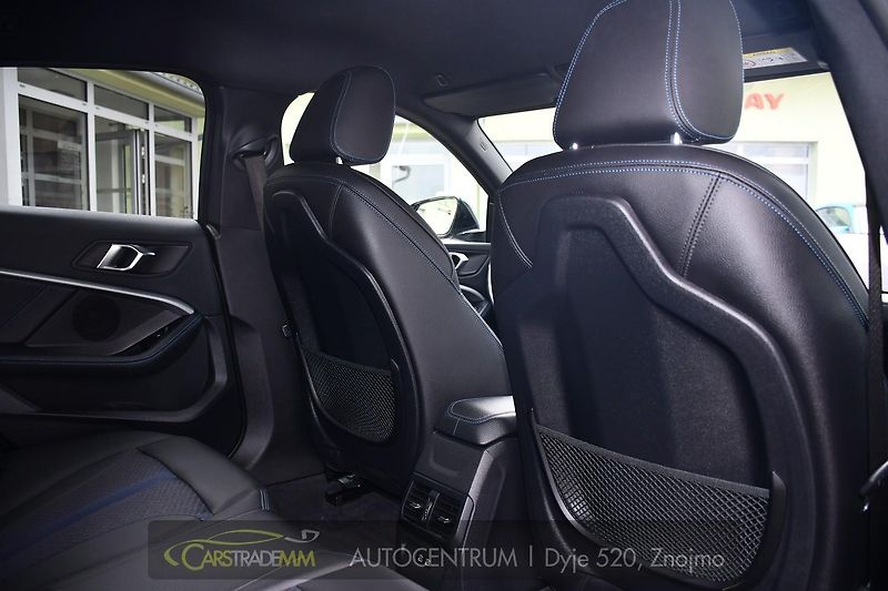 BMW Řada 2 218d M-SPORT 1M ČR HUD - fotka 15 z 46
