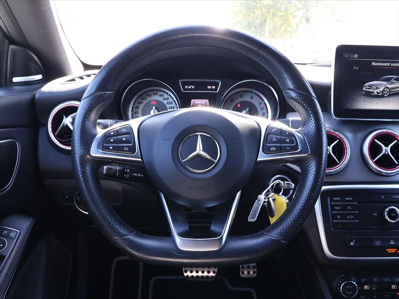 Mercedes-Benz CLA 2,0 250 160kW 4M AMG Sport SB - fotka 28 z 37