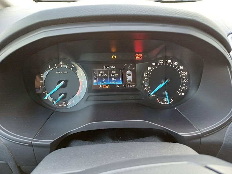 Ford S-MAX (2018) 1,5 118 KW - fotka 9 z 18