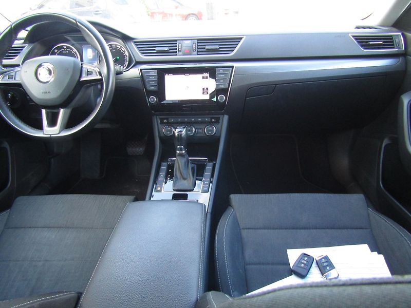 Škoda Superb (2016) 2.0 TDI 140 kW DSG  1.MAJITEL - fotka 16 z 45