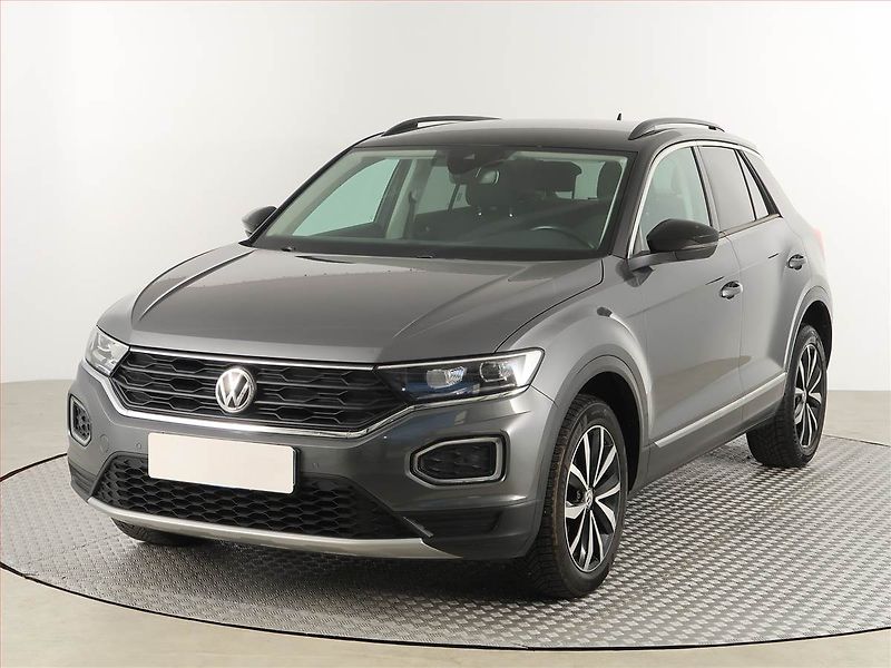 Volkswagen T-Roc (2018) 1.0 TSI, Navi, Tempomat - fotka 2 z 17