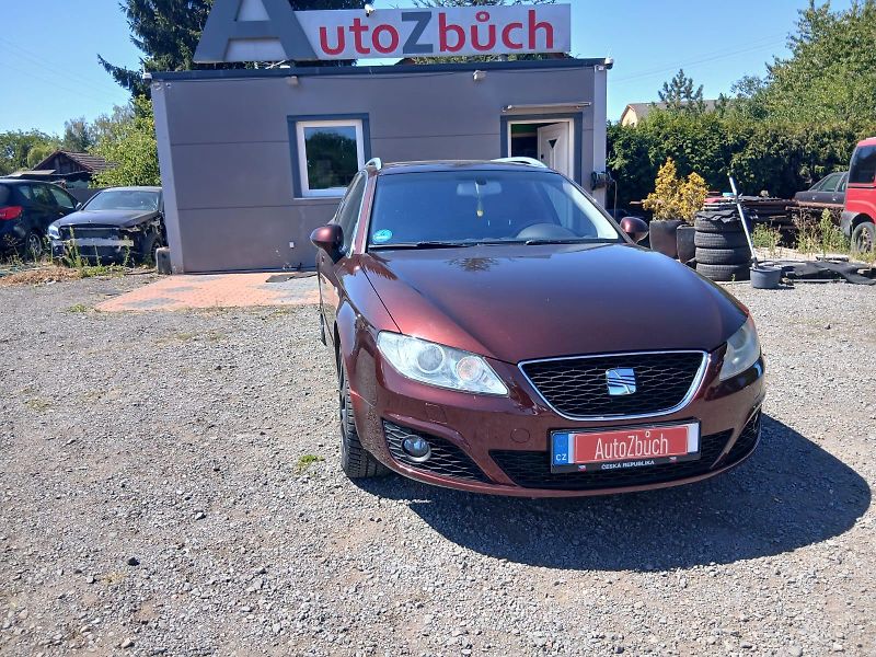 Seat Exeo ST, 2.0 TSI, 200 PS, 6 kvalt. - fotka 8 z 43