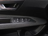 Peugeot 3008 (2022) Active Pack 1.2 PureTech - náhled 24