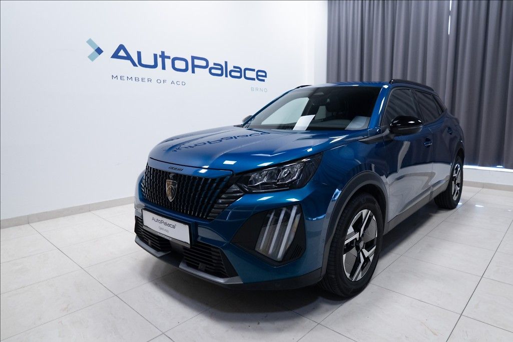 Peugeot 2008 1,2 HYBRID AT KAMERA 360° ČR