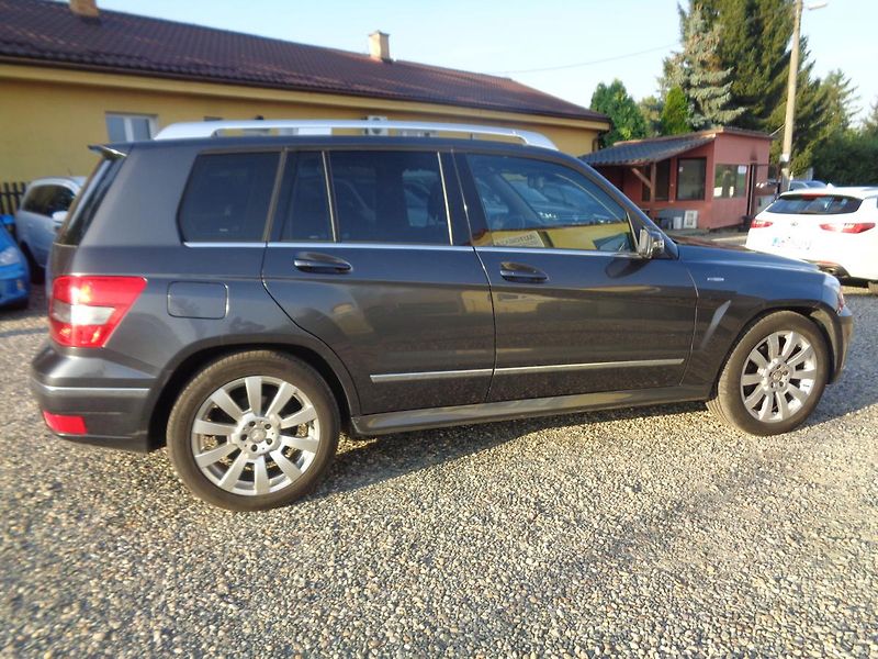 Mercedes-Benz GLK 2,1 - fotka 7 z 17