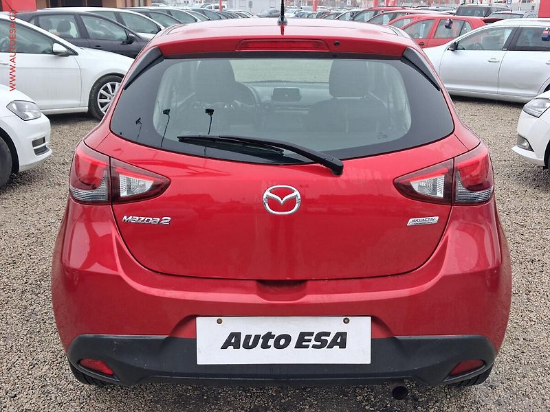 Mazda 2 (2015) 1.5 i, 2.maj,ČR, AC - fotka 5 z 18