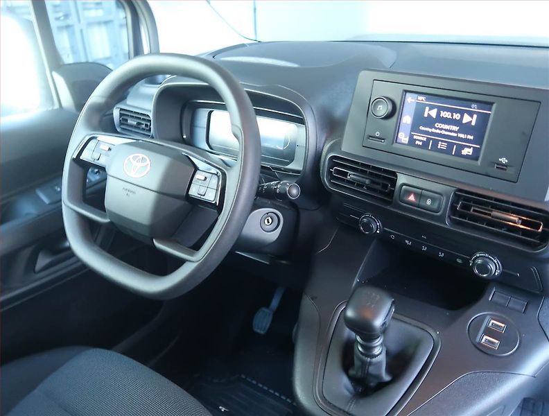 Toyota ProAce City (2025) Maxi 1.5 D4-D, ČR, 1Maj, DPH - fotka 7 z 13