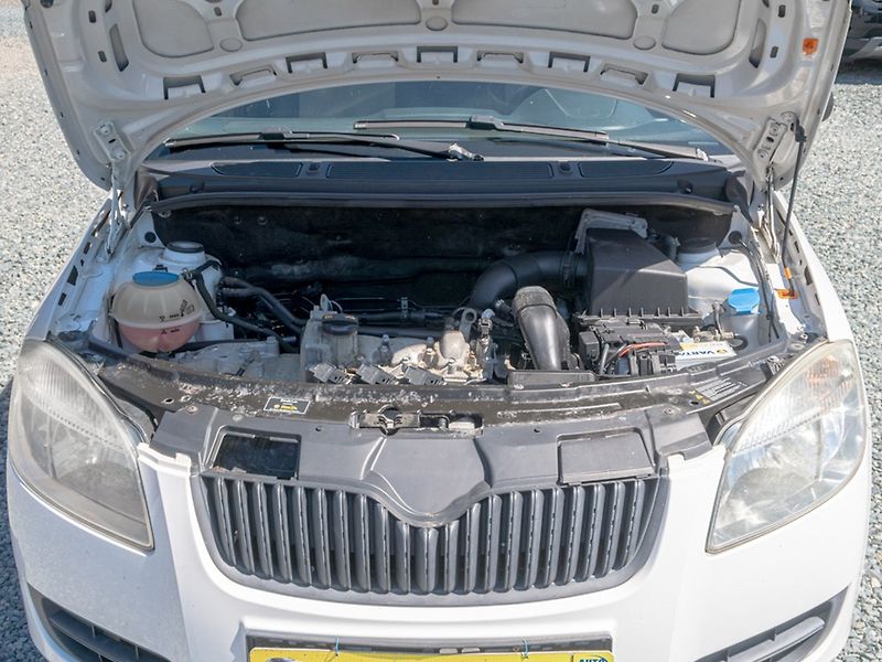 Škoda Fabia (2009) 1.2HTP 44KW – ESP - fotka 28 z 31