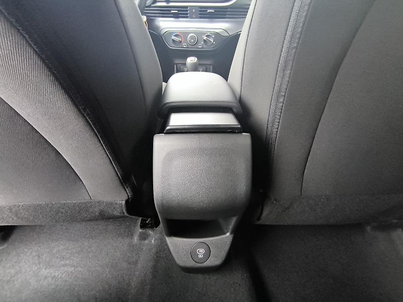 Hyundai Bayon (2026) 1.0 T-GDI 66kW GO WINTER - fotka 10 z 21