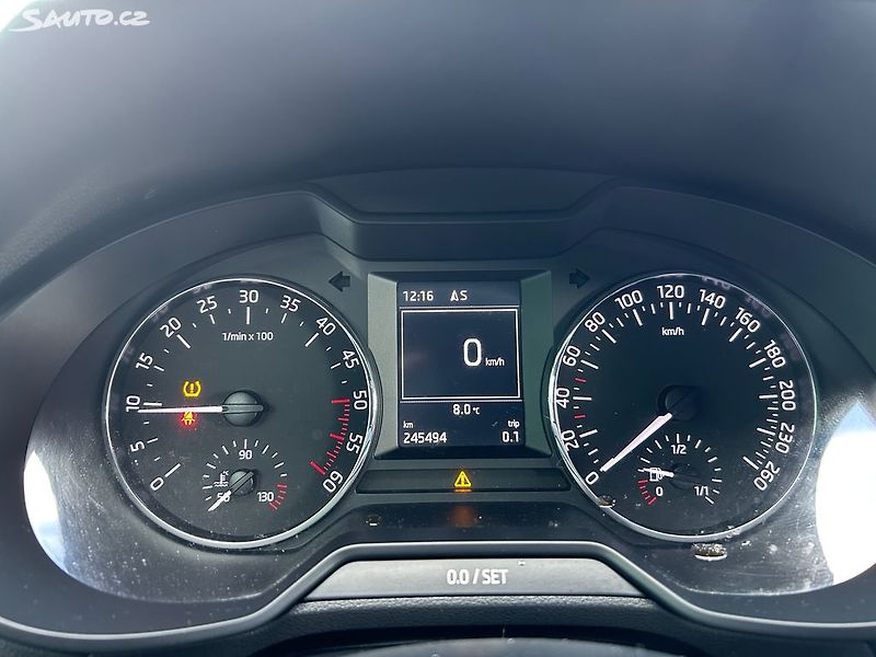 Škoda Octavia (2013) 2.0 TDi 110 KW - fotka 15 z 27
