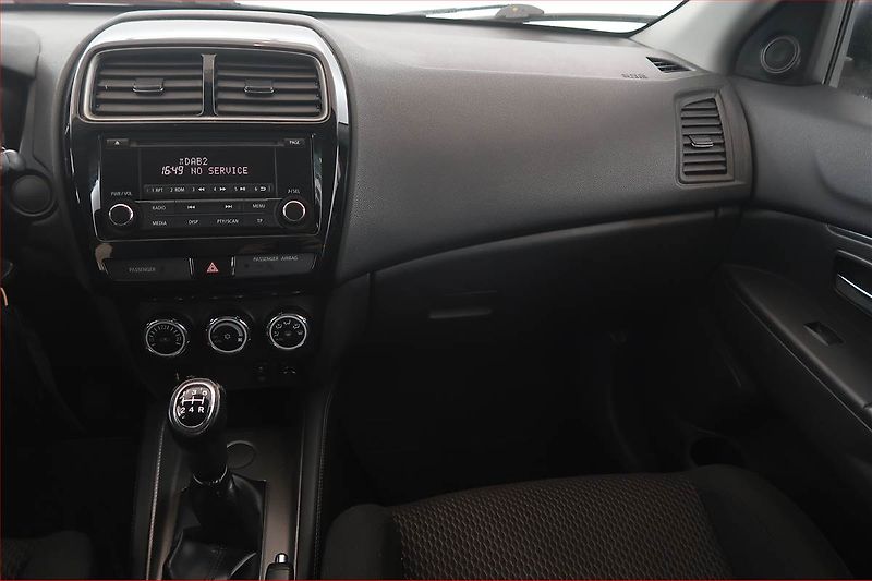 Mitsubishi ASX (2018) Invite 1.6 MIVEC, Tempomat - fotka 8 z 18