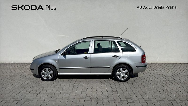 Škoda Fabia (2003) Combi Classic 1,2 47kW - fotka 3 z 23