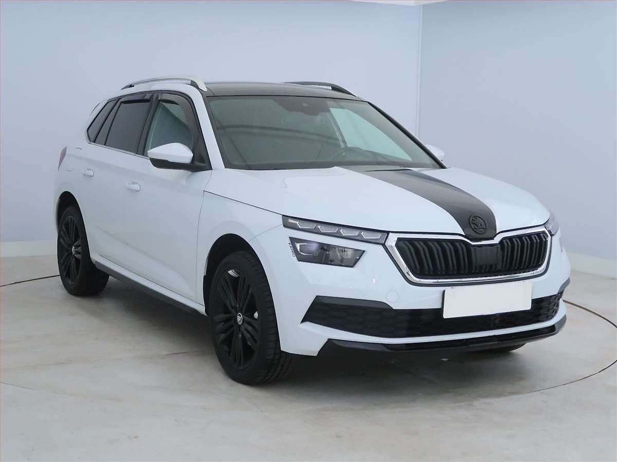 Škoda Kamiq Style 1.0 TSI, Serv.kniha